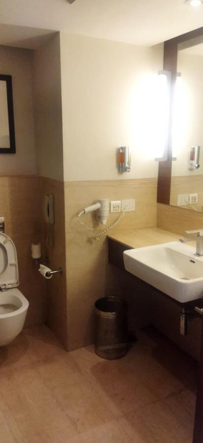 Fortune District Centre, Ghaziabad - Member Itc Hotels' Group Extérieur photo