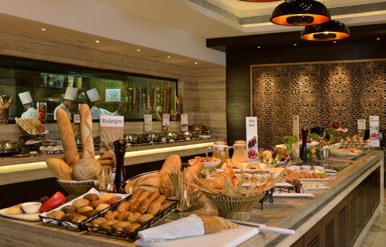 Fortune District Centre, Ghaziabad - Member Itc Hotels' Group Extérieur photo