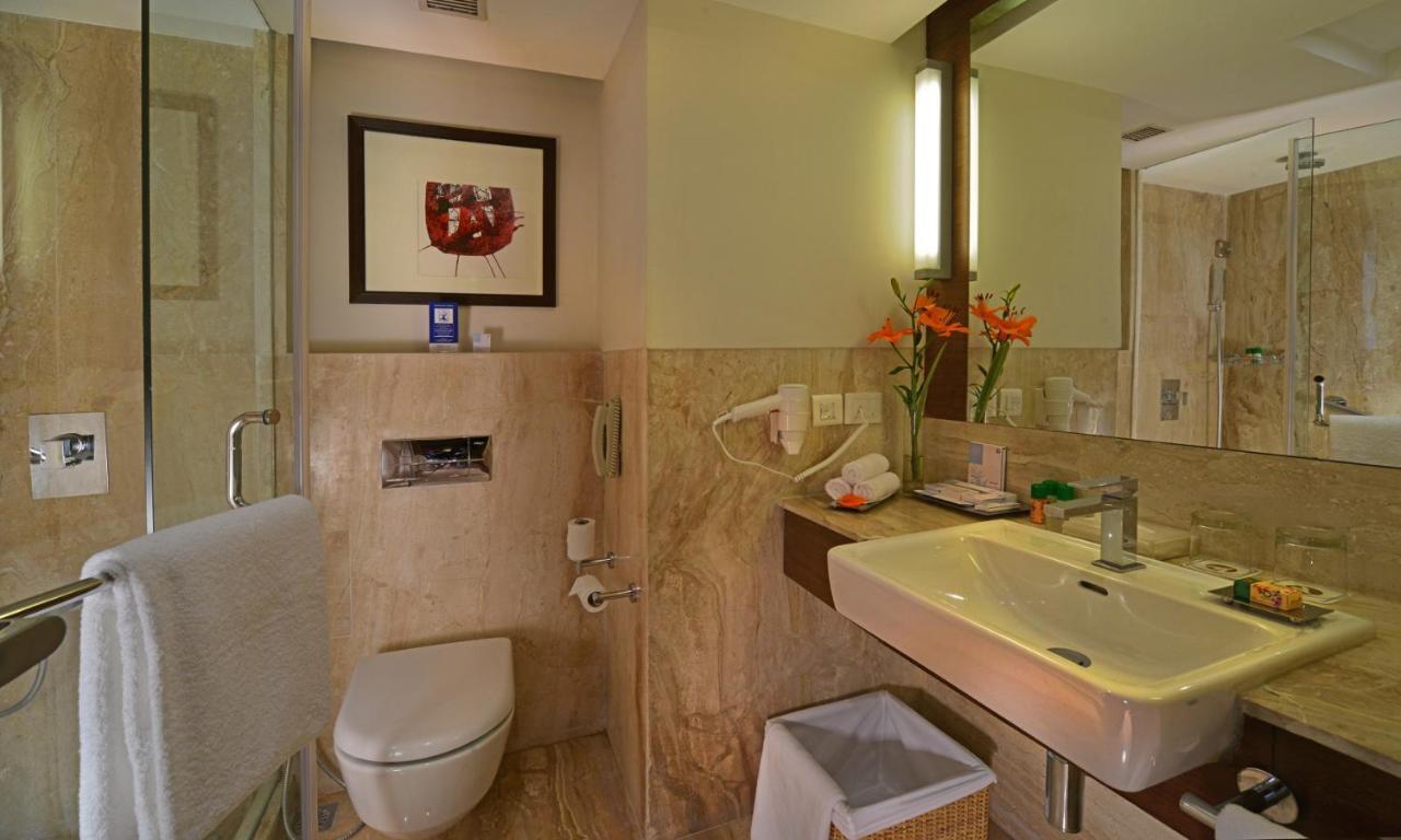 Fortune District Centre, Ghaziabad - Member Itc Hotels' Group Extérieur photo